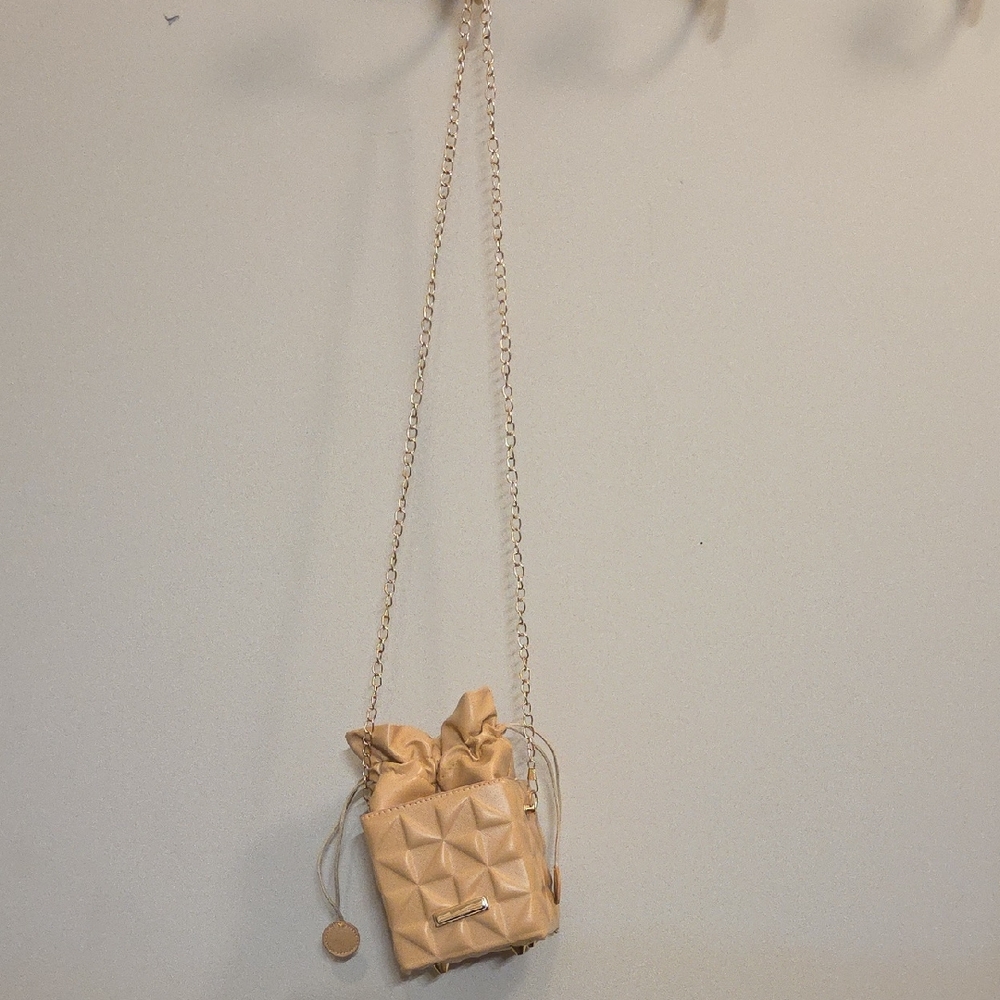 Elegant Tan Quilted Women's Bag